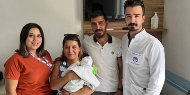Isparta'da 830 gram doğan bebek, 91 gün sonra 3 kilo 120 gram olarak taburcu edildi