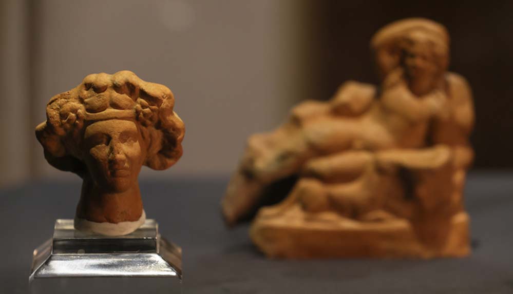 İzmir Arkeoloji Müzesi'nde Dionysos'a adanan eserler sergilenmeye başlandı