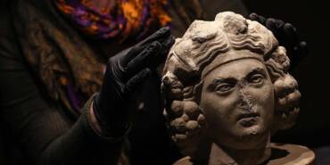 İzmir-Arkeoloji-Müzesinde-Dionysos'a-adanan-eserler-sergilenmeye-başlandı