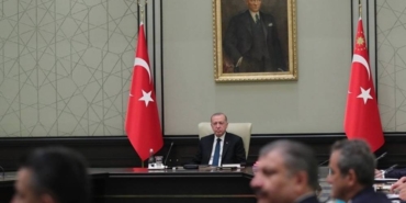 Kabine bugün toplanıyor Masada hangi başlıklar var