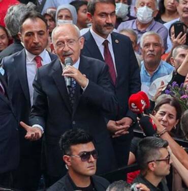 Kemal-Kılıçdaroğlu--'Hiç-unutmayın,-onların-burunlarından-fitil-fitil-bu-Bay-Kemal-getirecek'