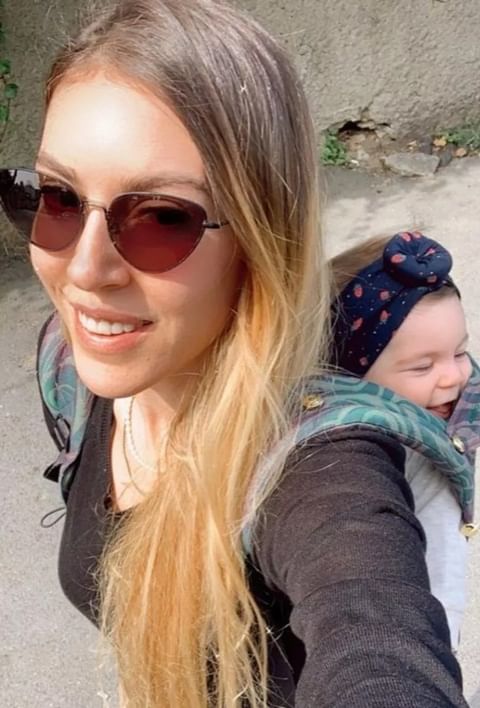 Kenan İmirzalıoğlu'ndan eşine övgü: Annelik Sinem'e çok yakıştı! 4 Kenan İmirzalıoğlu'ndan eşine övgü: Annelik Sinem'e çok yakıştı!