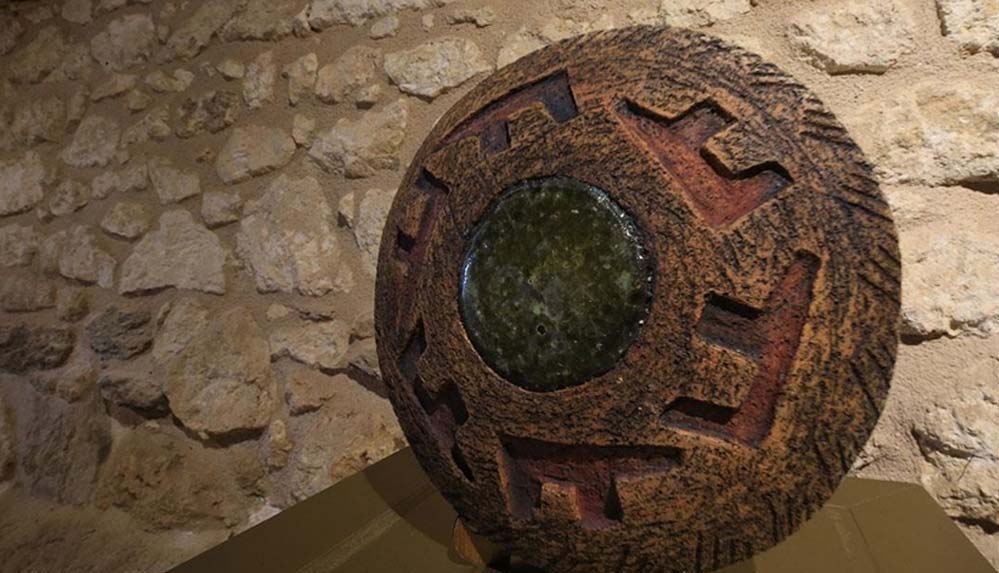 Kırklareli'nde 8 bin 200 yıl önce köy yaşamında kullanılan objeler, seramiğe yansıtıldı