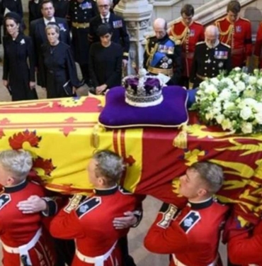 Kraliçe Elizabeth'in ölüm nedeni belli oldu 2 Kraliçe II. Elizabeth'in ölüm nedeni sır gibi saklanıyor