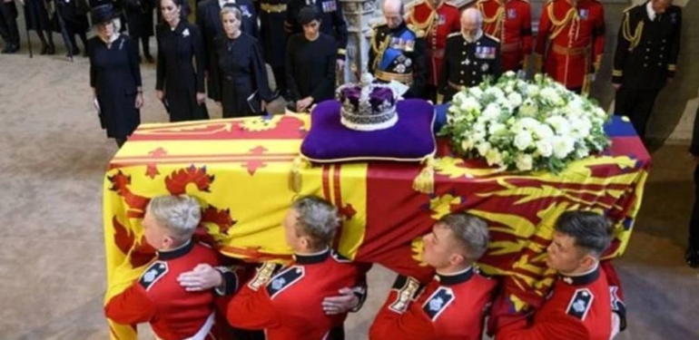 Kraliçe Elizabeth’in ölüm nedeni belli oldu