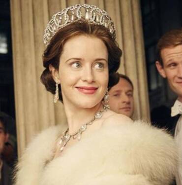 Kraliçe-II.-Elizabeth'in-hükümdarlığını-konu-alan-The-Crown'ın-yapımına-ara-verilecek