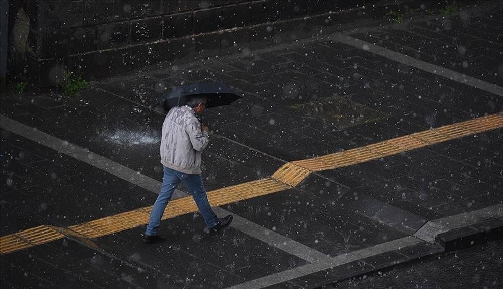 Meteoroloji'den Ankara ve Kırıkkale'de bazı ilçeler için sağanak uyarısı