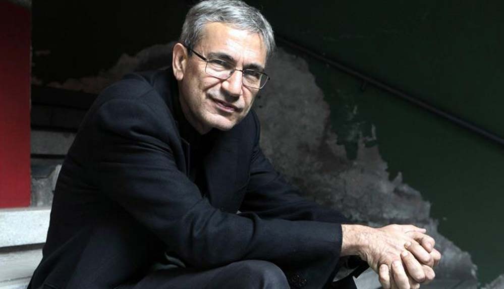 Orhan-Pamuk'tan-yeni-roman-geliyor--'Kağıt-Oynayanlar'