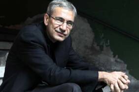 Orhan-Pamuk'tan-yeni-roman-geliyor--'Kağıt-Oynayanlar'