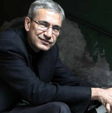 Orhan-Pamuk'tan-yeni-roman-geliyor--'Kağıt-Oynayanlar'