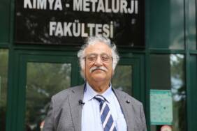 Öğrenci-affıyla-43-yıl-sonra-üniversiteye-dönen-huzurevi-sakini-İstanbul'un-yolunu-tuttu