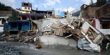 Pakistan'da-muson-yağmurları-sebebiyle-ölenlerin-sayısı-1396'ya-çıktı