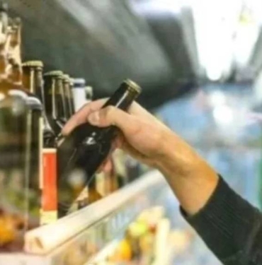 Tekel Bayileri Platformu Başkanı Özgür Aybaş paylaştı: Alkolde yeni zam 10 Tekel Bayileri Platformu Başkanı Özgür Aybaş paylaştı Alkolde yeni zam
