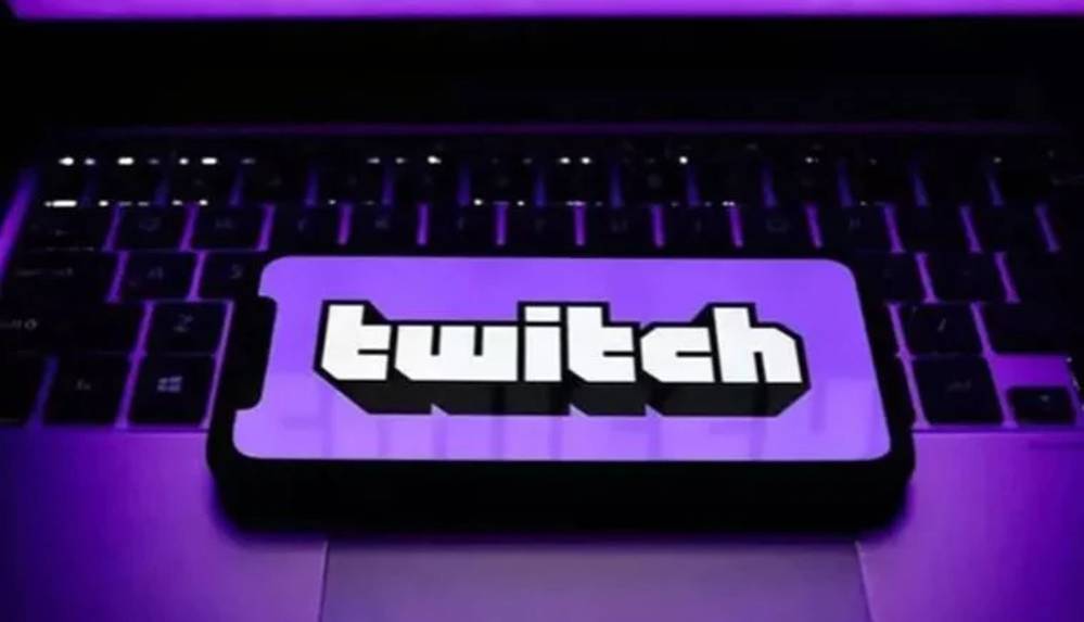 Twitch'ten, canlı yayında cinsel ilişkiye giren fenomene ceza