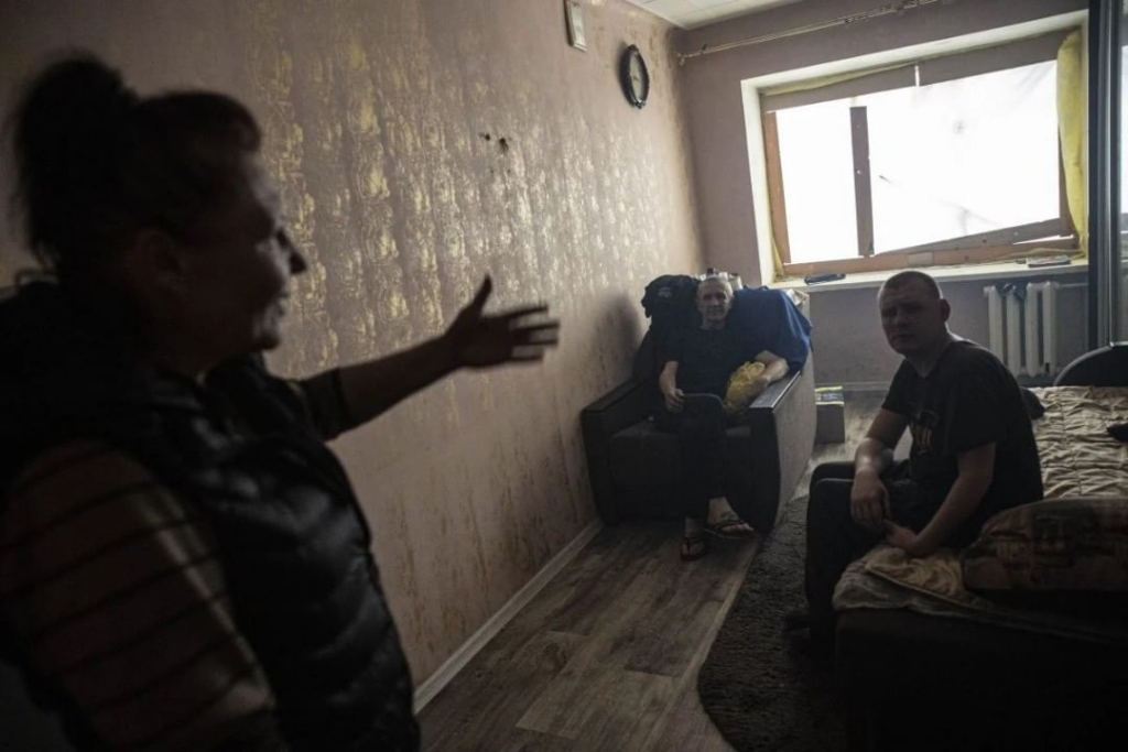 Ukrayna'daki savaşta üç ay sığınakta kalan aile yaşadıklarını anlattı