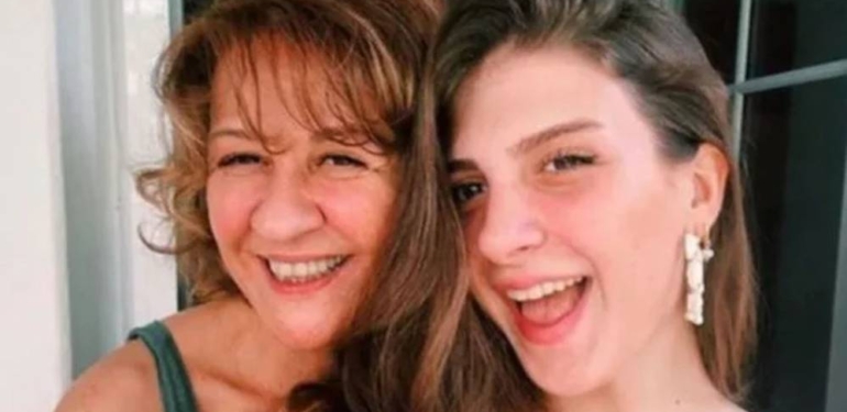 Ünlü oyuncu Hülya Gülşen beyin kanaması geçirdi