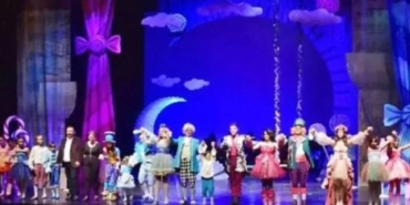 Wolfie Harikalar Operasında, gelecek ay minik seyircilerle buluşacak