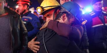 Bartın’da-maden-ocağında-patlama--40-işçi-hayatını-kaybetti