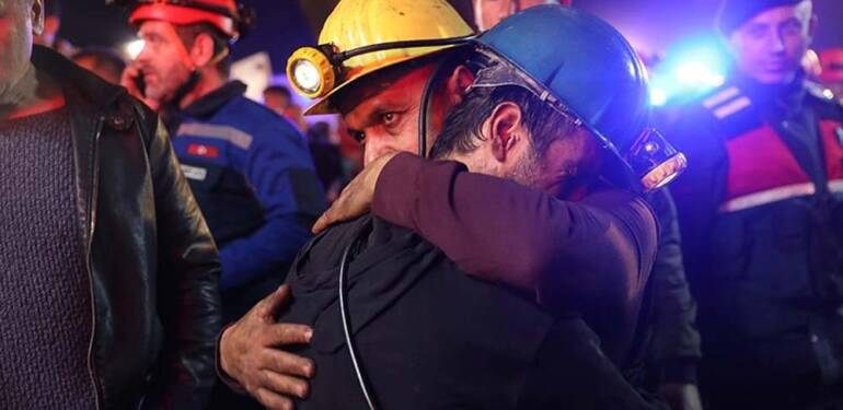 Bartın’da-maden-ocağında-patlama--40-işçi-hayatını-kaybetti