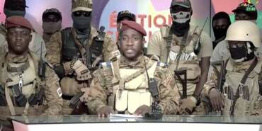 Burkina-Faso'da-son-bir-yılda-ikinci-kez-askeri-darbe