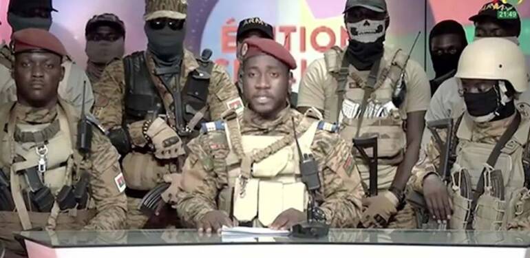 Burkina Faso'da son bir yılda ikinci kez askeri darbe 6 Burkina-Faso'da-son-bir-yılda-ikinci-kez-askeri-darbe