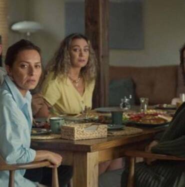 Cici-filmi-konusu-nedir,-Nerede-Çekildi--Netflix-Cici-filmi-oyuncuları-kimler-