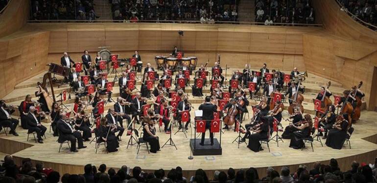 Cumhurbaşkanlığı Senfoni Orkestrası’ndan Cumhuriyetin 99. yılına özel konser