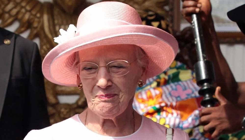 Danimarka-Kraliyet-Ailesi'nde-ortalık-karıştı--Torunlarının-ünvanlarını-almıştı,-özür-diledi