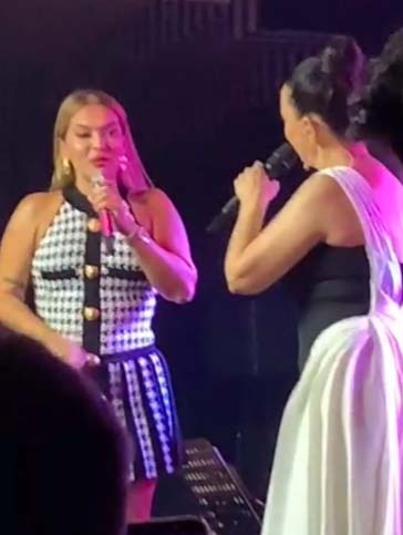 Demet Akalın'ın “Evlilik var mı?” sorusuna, Ebru Gündeş'ten yüzüklü cevap!