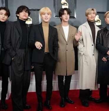 Dünyaca ünlü K-pop grubu BTS’nin üyeleri askerlik yapacak 4 Dünyaca ünlü K-pop grubu BTS’nin üyeleri askerlik yapacak