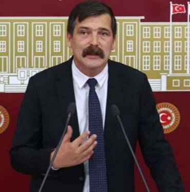 Erkan-Baş'tan-'sansür-yasası'na-tepki--Gazetecilerin-susturulmasını-amaçlıyor