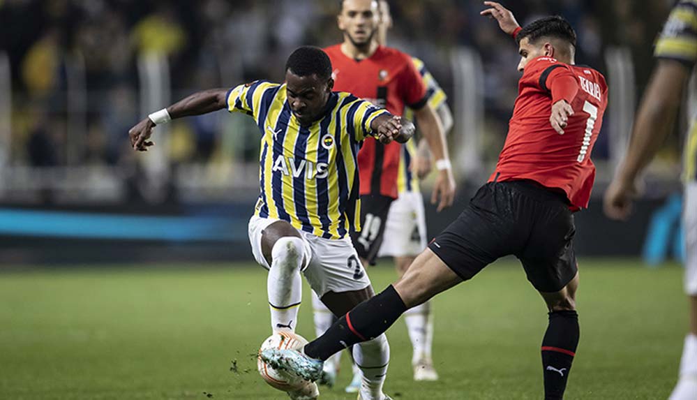 Fenerbahçe'den müthiş geri dönüş, 3-0 geriye düştüğü maçta...