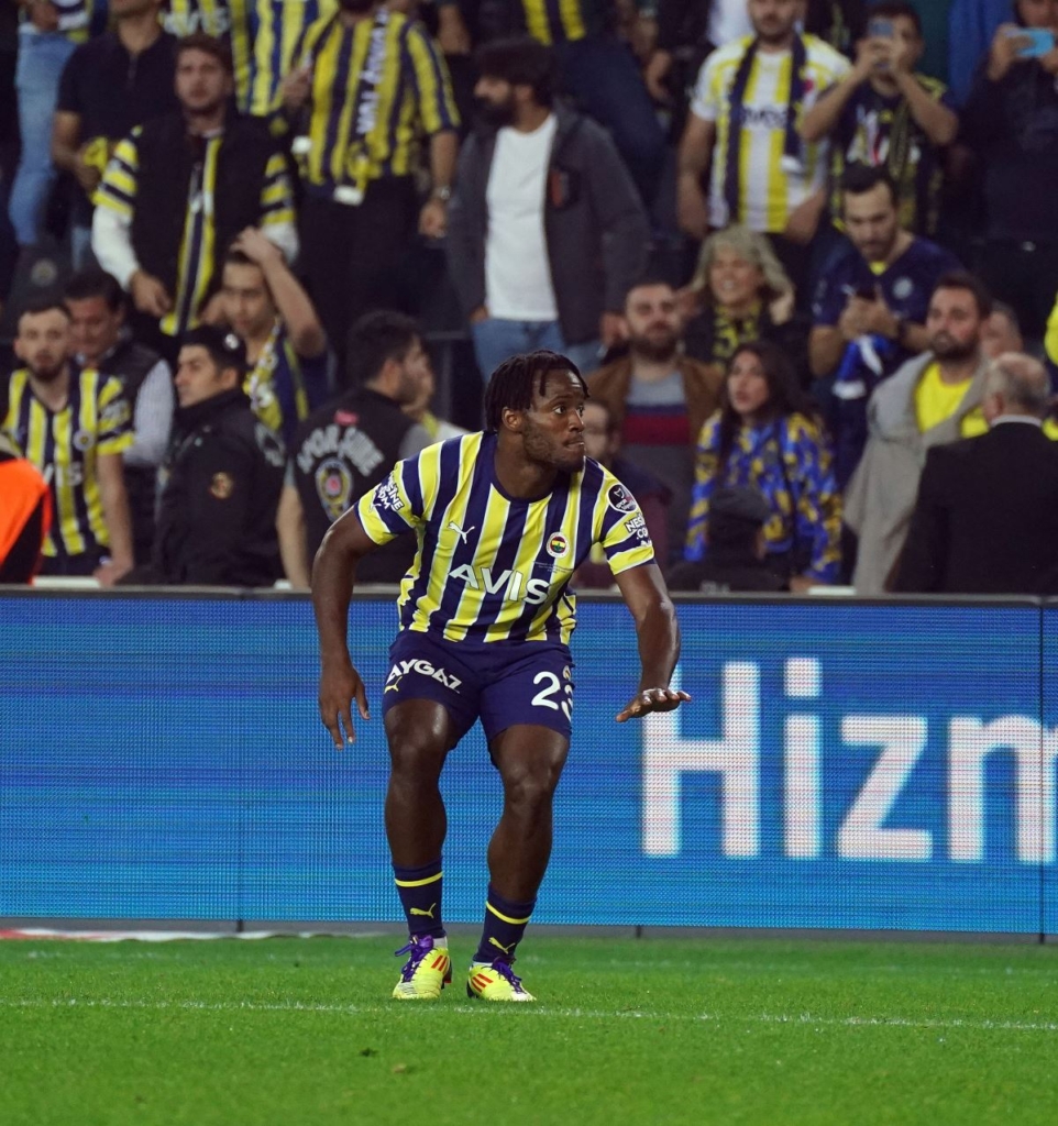 Fenerbahçe'de Michy Batshuayi'nin inanılmaz istatistiği! 1 Fenerbahçe'de Michy Batshuayi'nin inanılmaz istatistiği!