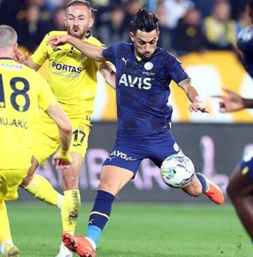 Fenerbahçe-Başkentten-3-puanla-döndü,-yenilmezlik-serisini-sürdürdü