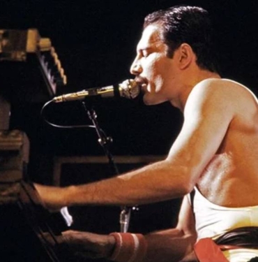 Freddie Mercury'nin sesinden yeni bir Queen şarkısı dinleyiciyle buluştu: 'Muhteşem bir keşif. Çok tutkulu bir parça' 4 Freddie Mercury'nin sesinden yeni bir Queen şarkısı dinleyiciyle buluştu