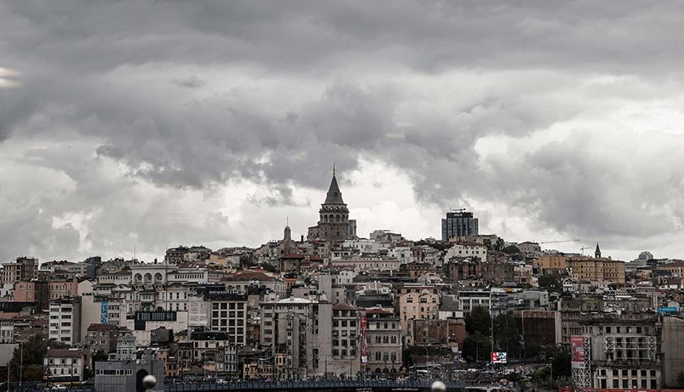 İstanbul'un-birçok-bölgesinde-yağış-etkili-oluyor