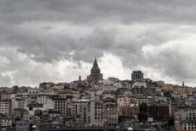 İstanbul'un-birçok-bölgesinde-yağış-etkili-oluyor
