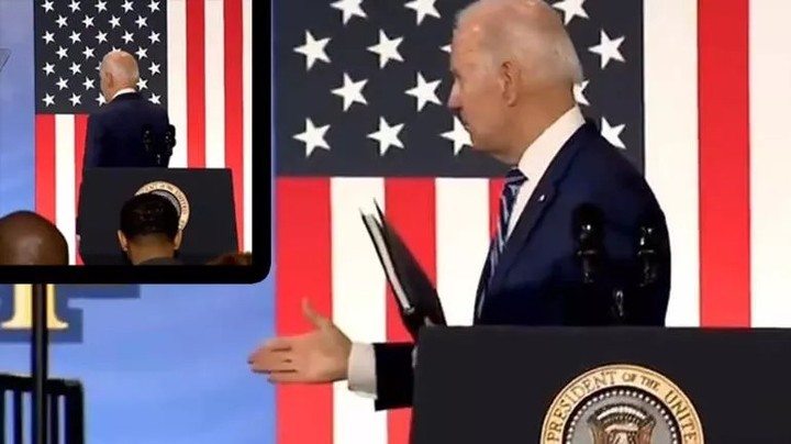 Joe Biden bu sefer de arkasını dönüp boşlukla sohbet etti, yolunu bulamayınca kürsüden inemedi