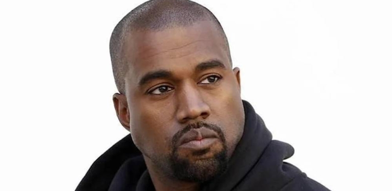 Kanye West, moda devinin merkezini bastı