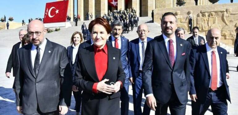 Meral Akşener’den ‘Cumhuriyet Bayramı’ mesajı: Hepimiz Aynı Yaştayız