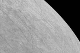 NASA'nın-keşif-aracı-Juno'dan,-Europa'nın-en-yakın-görüntüleri