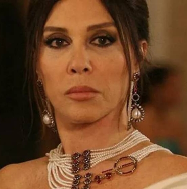 Nebahat Çehre 'Çekindi konuşamadı' diyen takipçisine yanıt verdi