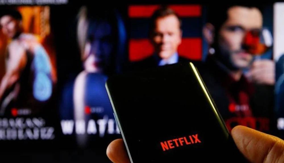 Netflix’in reklamlı üyelik tarihi belli oldu! 12 ülkede başlıyor… 4 Netflix’in reklamlı üyelik tarihi belli oldu! 12 ülkede başlıyor…