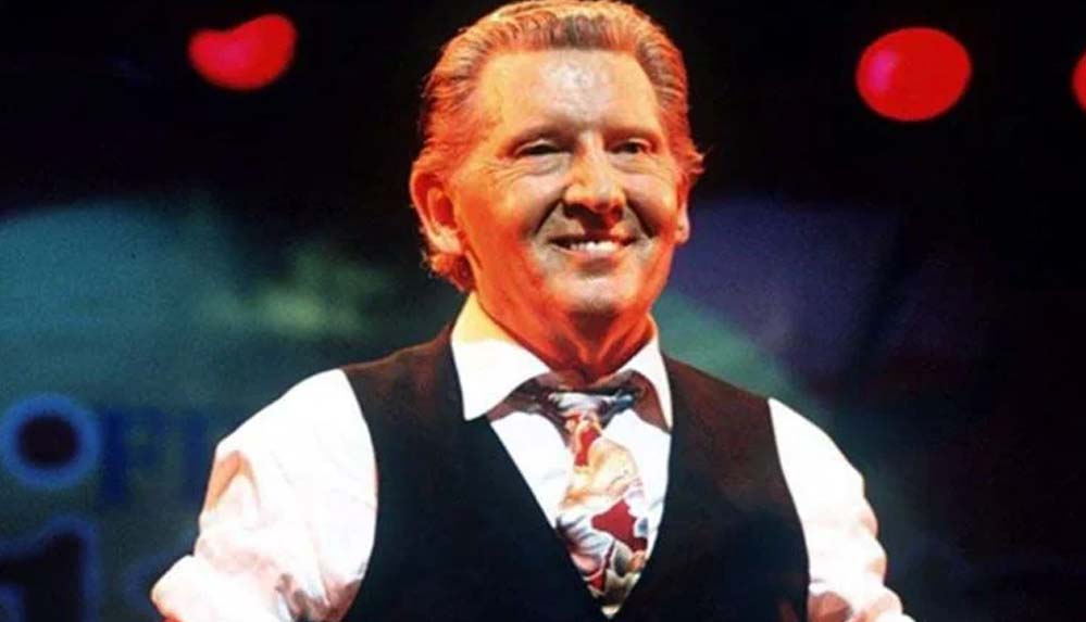 Rock'n Roll'un efsanesi müzisyen Jerry Lee Lewis yaşamını yitirdi 4 Rock'n-Roll'un-efsanesi-müzisyen-Jerry-Lee-Lewis-yaşamını-yitirdi