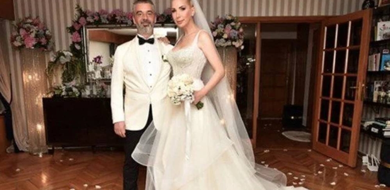 Şarkıcı Tuğba Özerk tek celsede boşandı