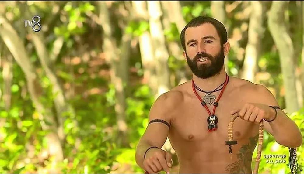 Survivor Şampiyonu Turabi'nin 'Burada Kimse Bakire Ölmez' paylaşımı gündem oldu