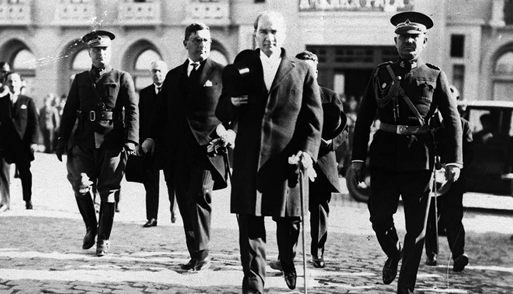 Türkiye Cumhuriyeti 99'uncu yaşını kutluyor