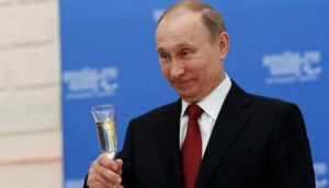 Ünlü ABD'li aktör Steven Seagal'den Putin'e destek
