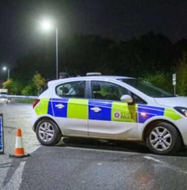 Ünlü Türk radyocu Koray Alpergin Londra'da bir ormanlık alanda ölü bulundu 5 Ünlü Türk radyocu Koray Alpergin Londra'da bir ormanlık alanda ölü bulundu
