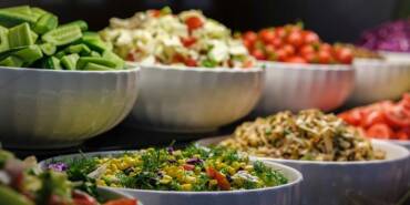 Üniversite-öğrencisinin-'vegan-menü'-talebi-KDK'nin-girişimiyle-karşılandı